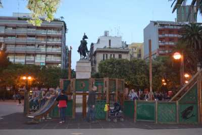 Il sogno di una nuova piazza Umberto: �Aperta, multietnica, ma libera�